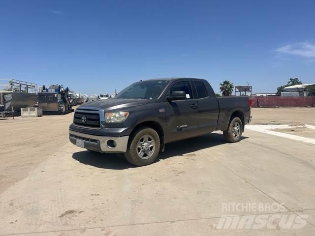 Toyota Tundra Drugi