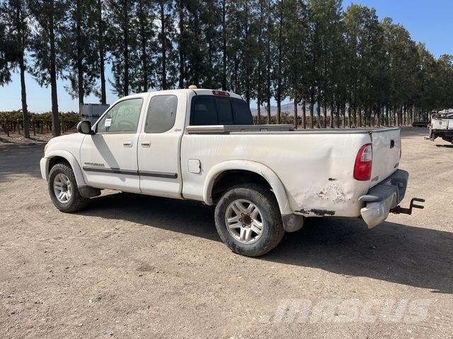 Toyota Tundra Drugi