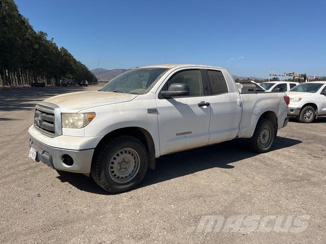 Toyota Tundra Drugi