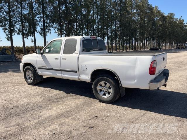 Toyota Tundra Drugi