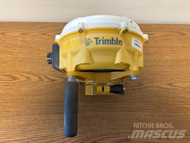 Trimble  Drugo