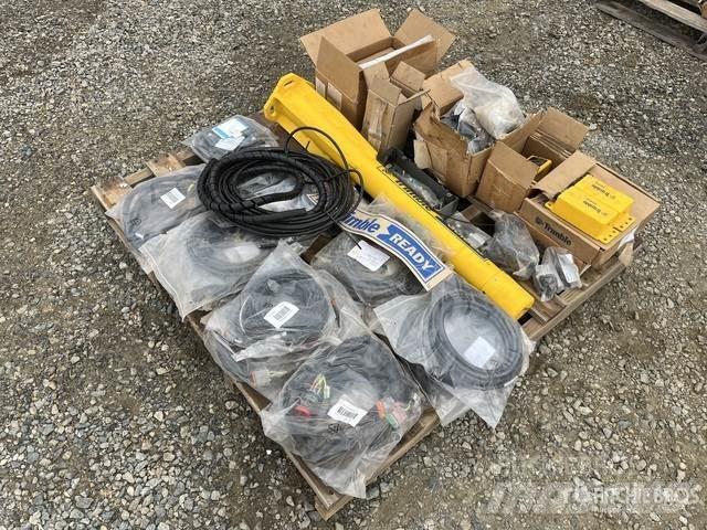 Trimble CB450 Drugi deli