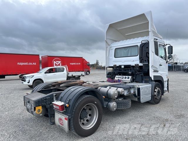 UD GK 17 420 Vlačilci