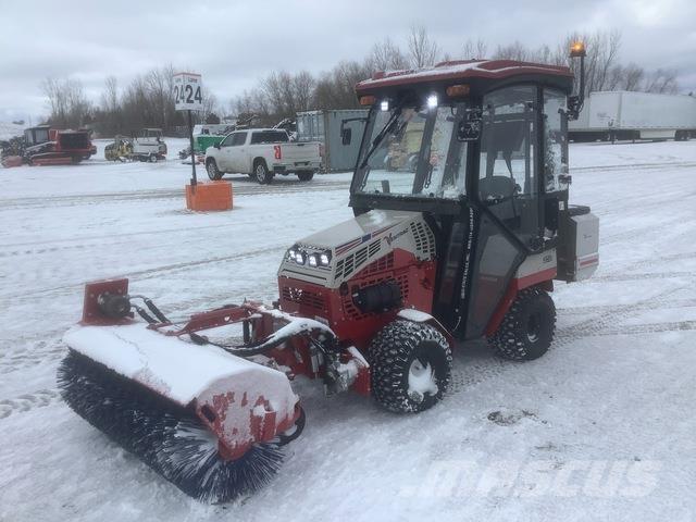 Ventrac 4520N Manjši traktorji