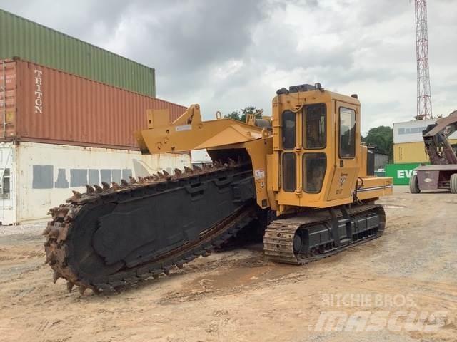 Vermeer T755TR Freze za kopanje jarkov Trenčerji