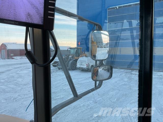 Volvo A40G Zglobni demperji