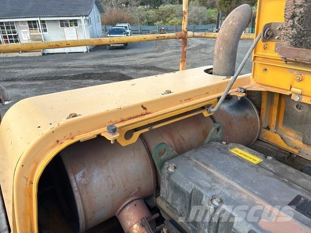 Volvo EC330CL Bagri goseničarji