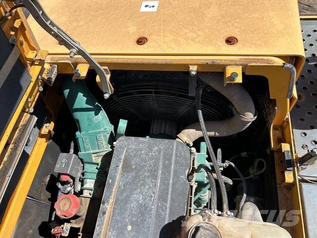 Volvo EC380DL Bagri goseničarji