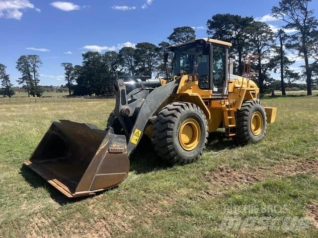 Volvo L105 Kolesni nakladalci