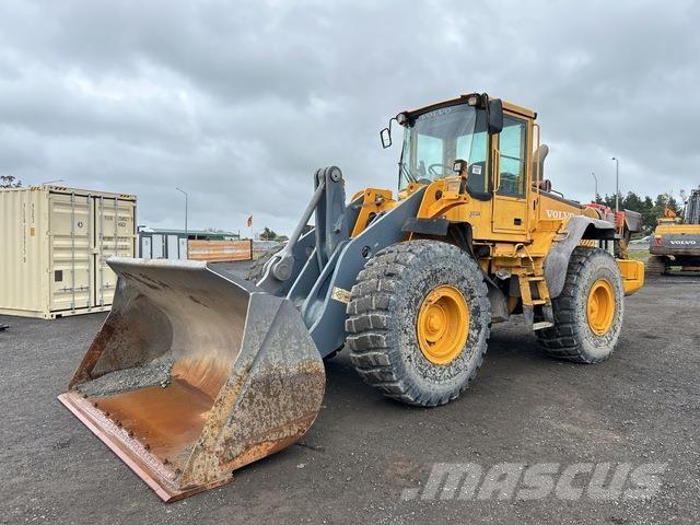Volvo L120E Kolesni nakladalci