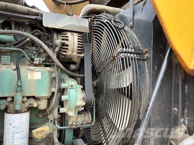 Volvo L120GZ Kolesni nakladalci