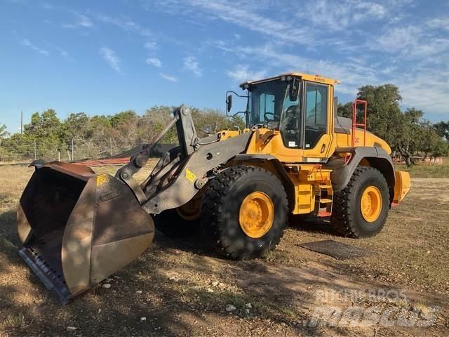 Volvo L120H Kolesni nakladalci