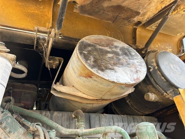 Volvo L180E Kolesni nakladalci