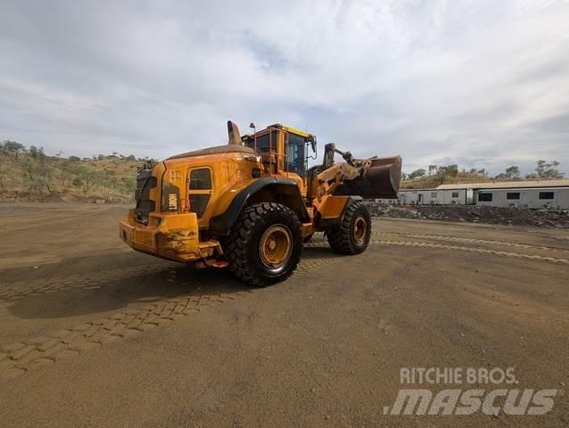 Volvo L180H Kolesni nakladalci