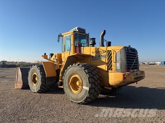 Volvo L220E Kolesni nakladalci