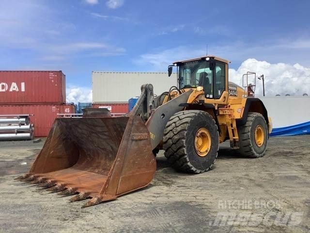 Volvo L220H Kolesni nakladalci