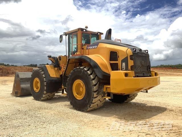 Volvo L220H Kolesni nakladalci