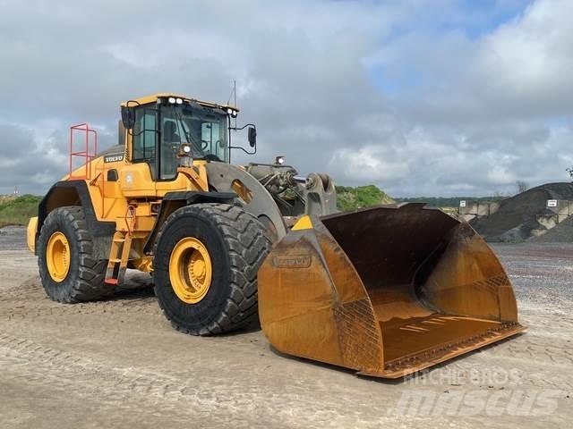 Volvo L260H Kolesni nakladalci