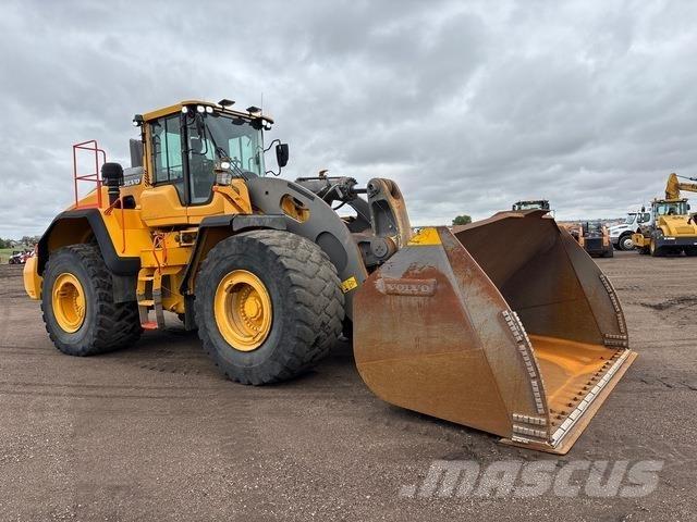 Volvo L260H Kolesni nakladalci