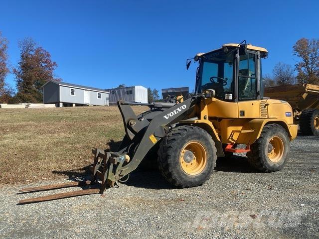 Volvo L35GS Kolesni nakladalci
