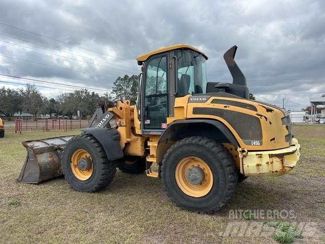 Volvo L45G Kolesni nakladalci