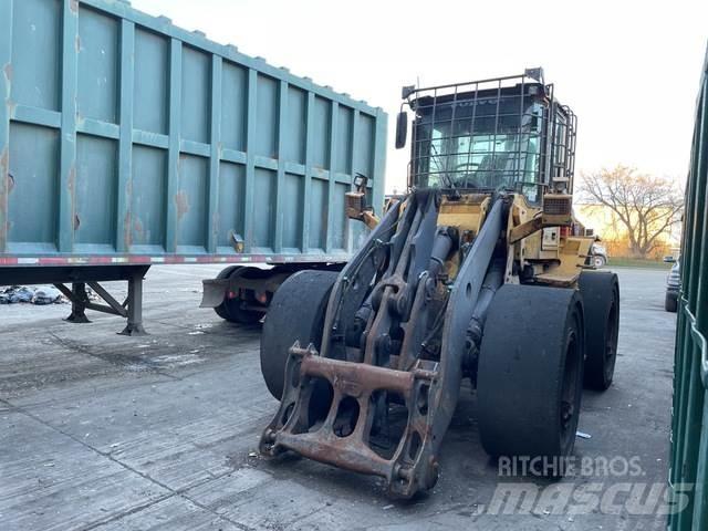 Volvo L90E Kolesni nakladalci