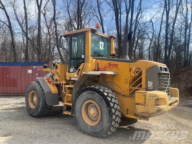 Volvo L90F Kolesni nakladalci