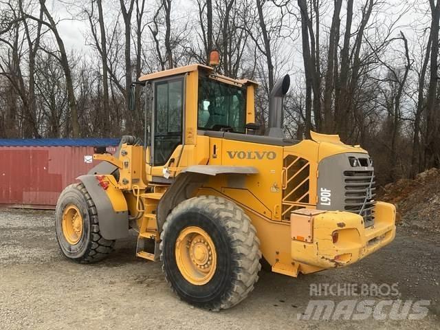 Volvo L90F Kolesni nakladalci