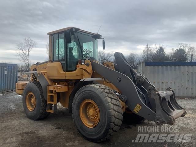 Volvo L90F Kolesni nakladalci