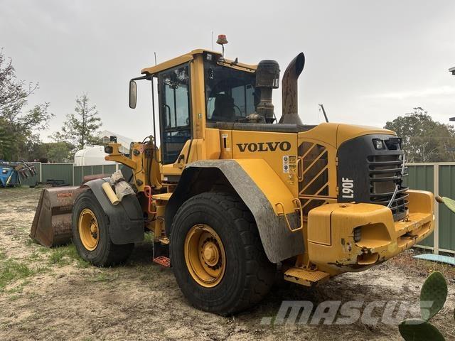 Volvo L90F Kolesni nakladalci