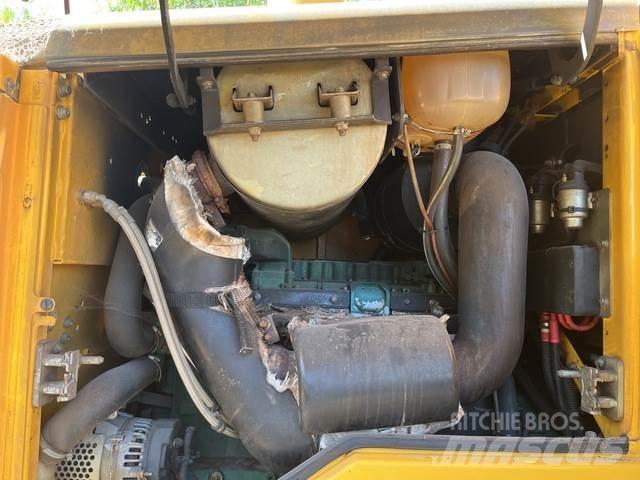 Volvo L90F Kolesni nakladalci