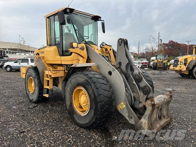 Volvo L90F Kolesni nakladalci