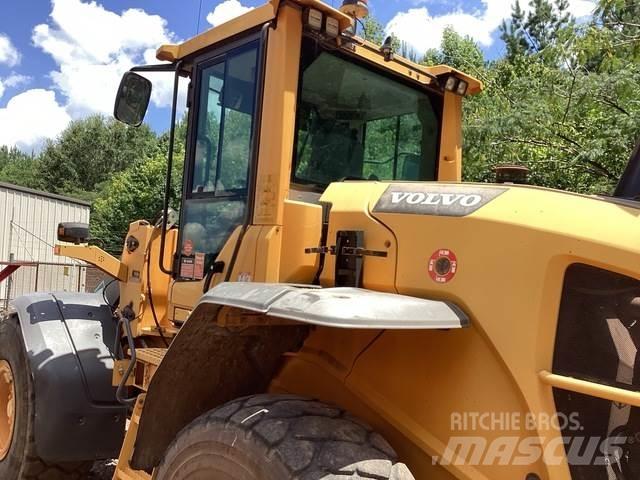 Volvo L90G Kolesni nakladalci