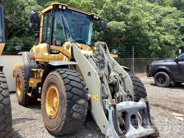 Volvo L90G Kolesni nakladalci