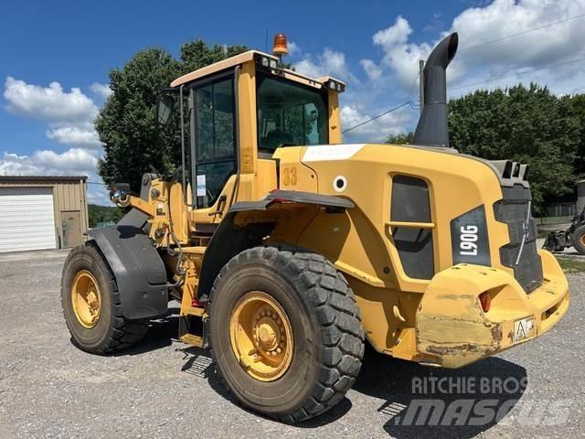 Volvo L90G Kolesni nakladalci
