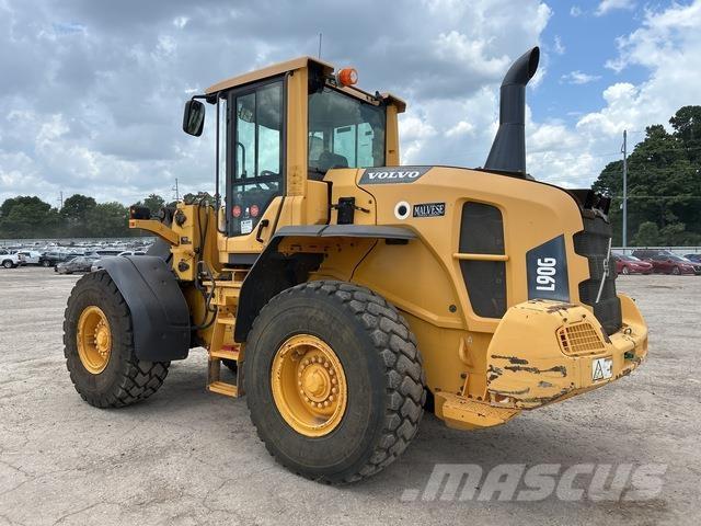 Volvo L90G Kolesni nakladalci