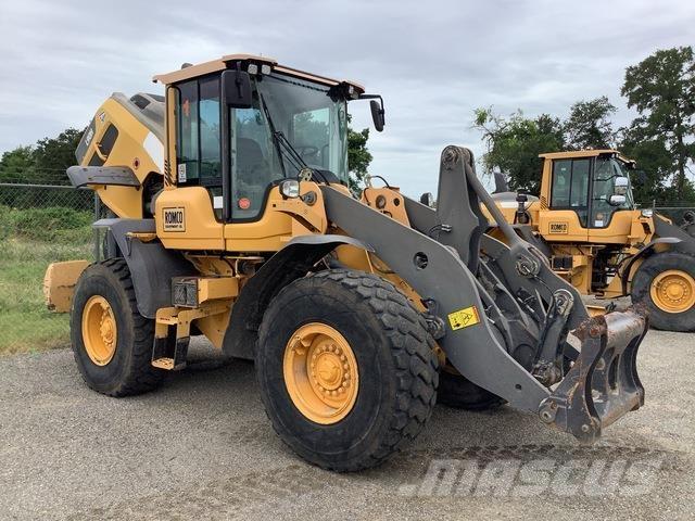 Volvo L90H Kolesni nakladalci