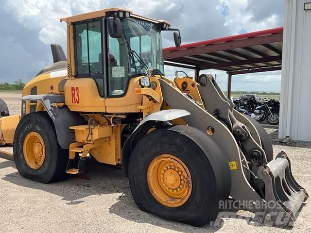 Volvo L90H Kolesni nakladalci