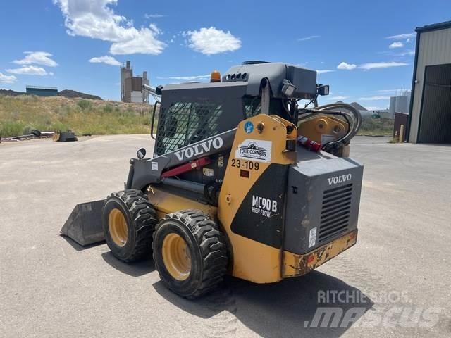 Volvo MC90B Skid steer mini nakladalci