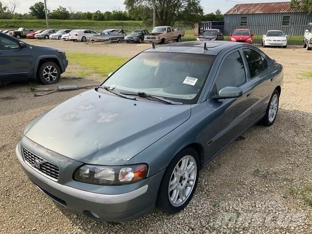 Volvo S60 Avtomobili