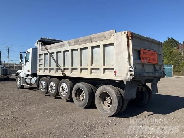 Volvo VHD Kiper tovornjaki