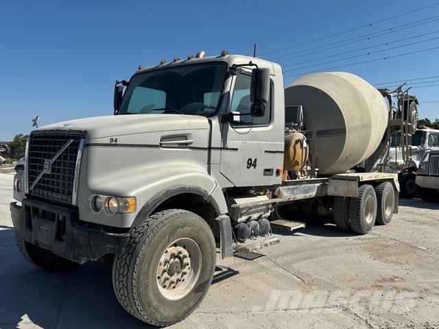Volvo VHD Drugi tovornjaki
