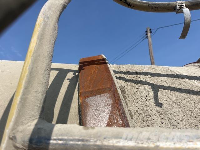 Volvo VHD Drugi tovornjaki