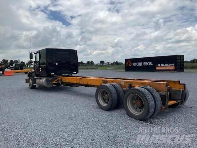 Volvo VHD64F Kabine in notranjost