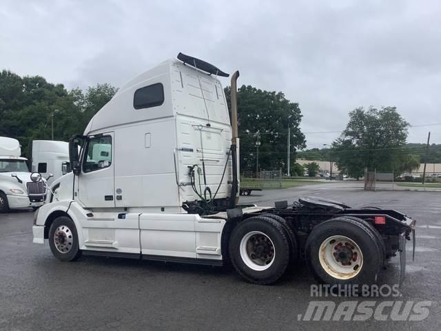Volvo VNL Vlačilci