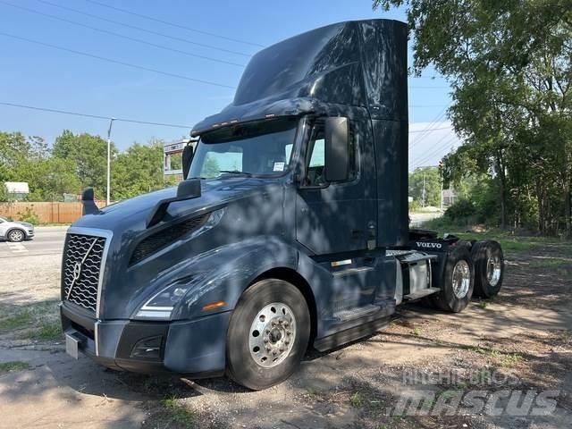 Volvo VNL Vlačilci