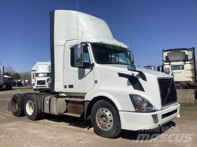 Volvo VNL Vlačilci
