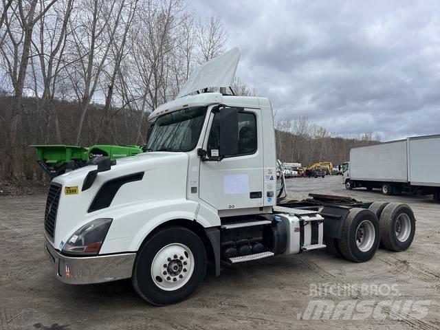 Volvo VNL Vlačilci