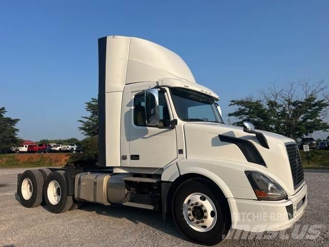 Volvo VNL Vlačilci