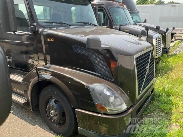 Volvo VNL Vlačilci